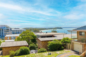 Blue Waters, 2 59 Ronald Ave - water views Linen aircon Wi-Fi